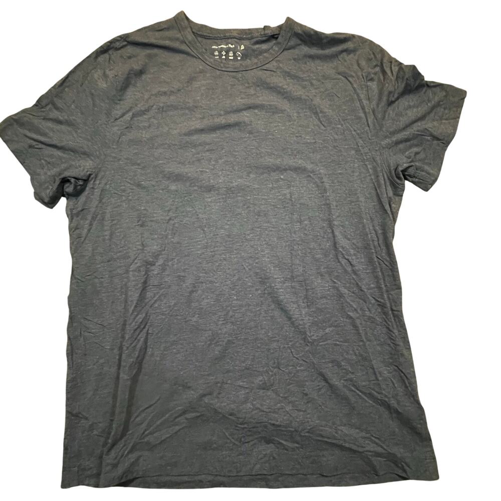 Abercrombie &‎ Fitch Men XL Breathable Tee Blue Moisture Wicking Stretch Soft
